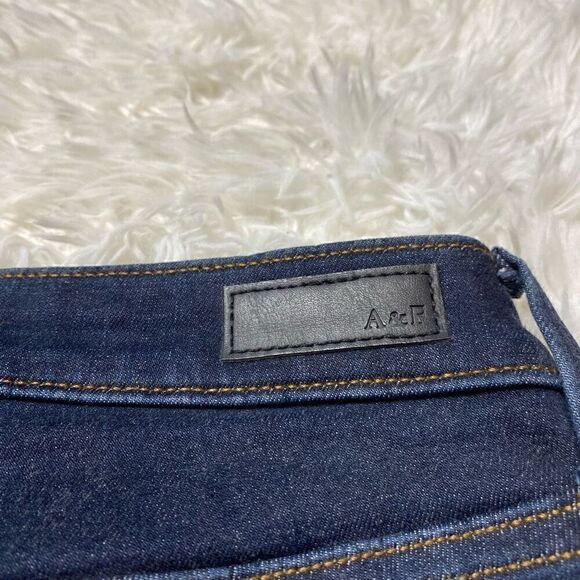 Abercrombie & Fitch Simone High Rise Super Skinny Jeans Size 4L 27 Dark Wash - Picture 9 of 11